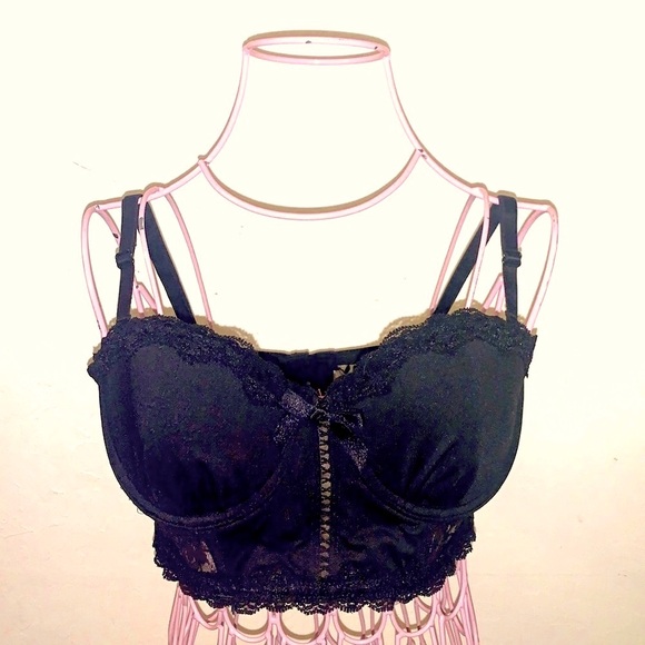 Bundle of (2) 36B bras. Material girl & Gilligan O" Malley - Picture 1 of 16